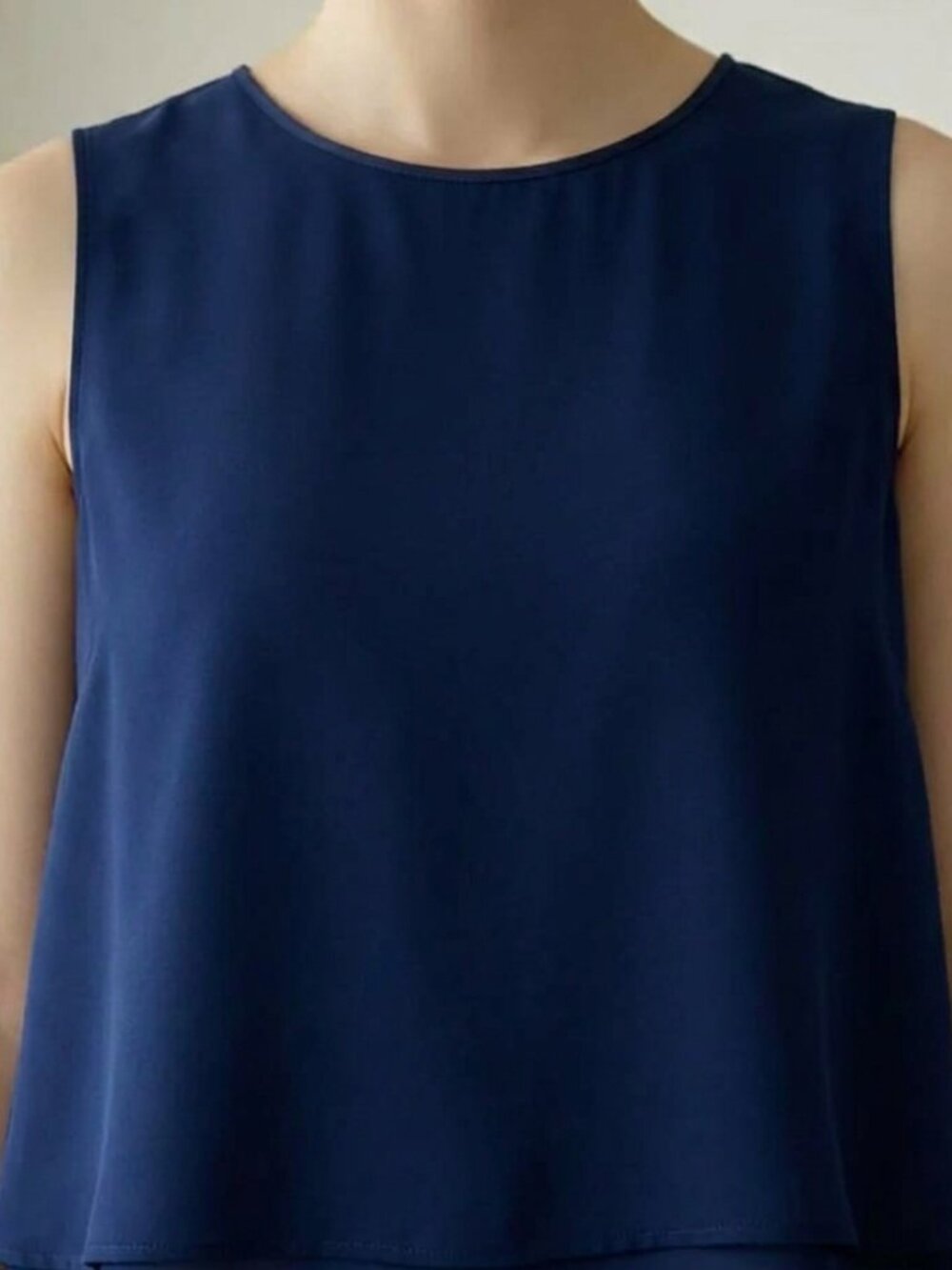 Banana Republic Factory Taupe Shell Tank | Size M